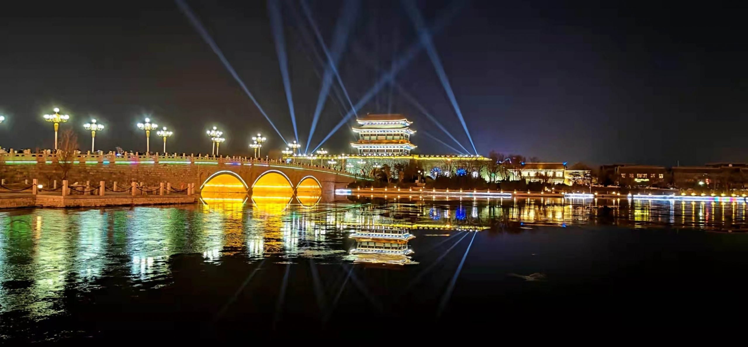 运河夜景 